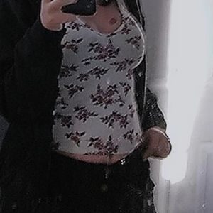 White floral crop top